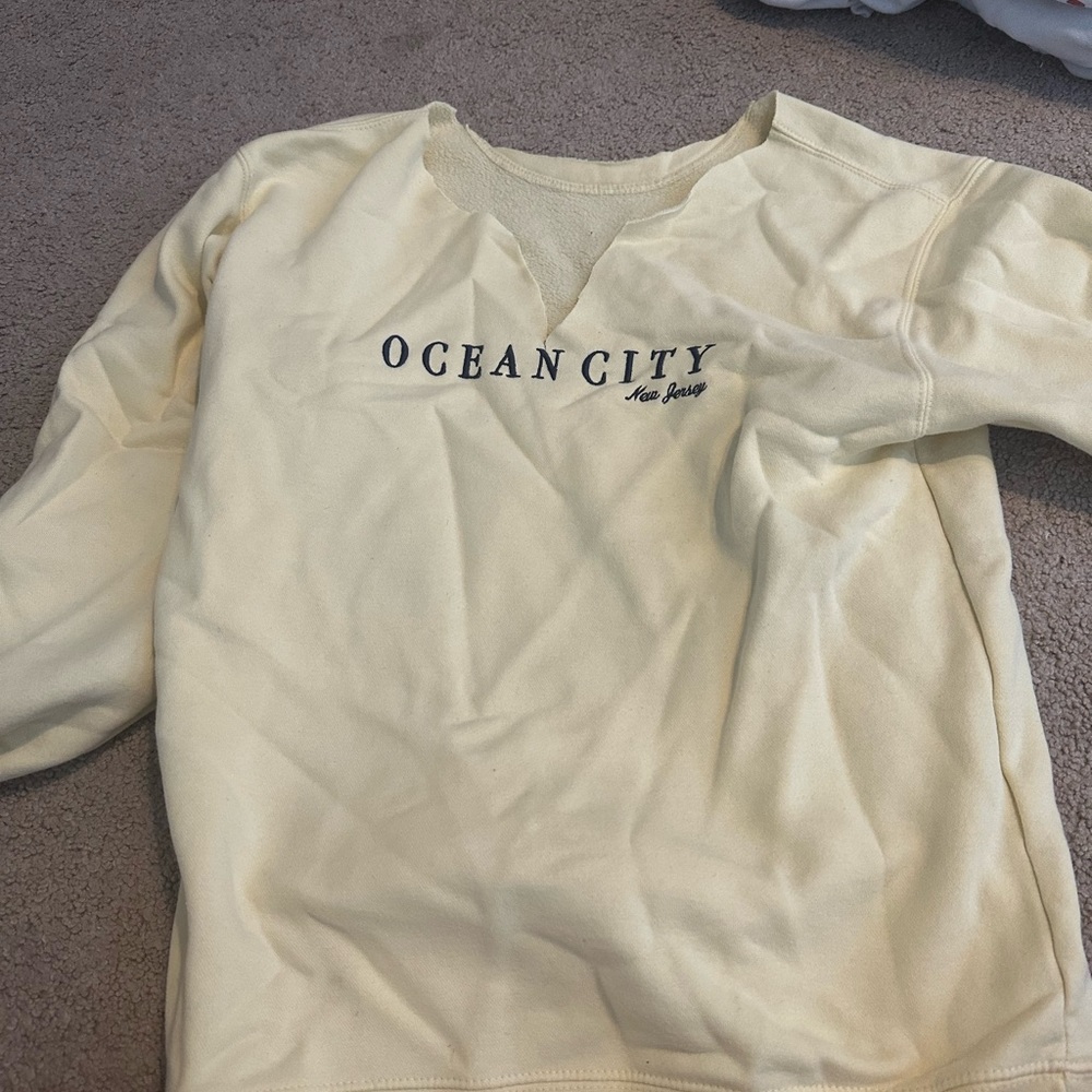 Yellow crewneck